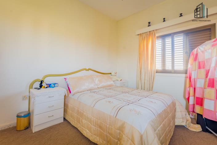 Image No.10-3 Bed Villa for sale