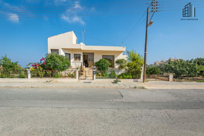 Image No.1-Villa de 3 chambres à vendre à Deryneia