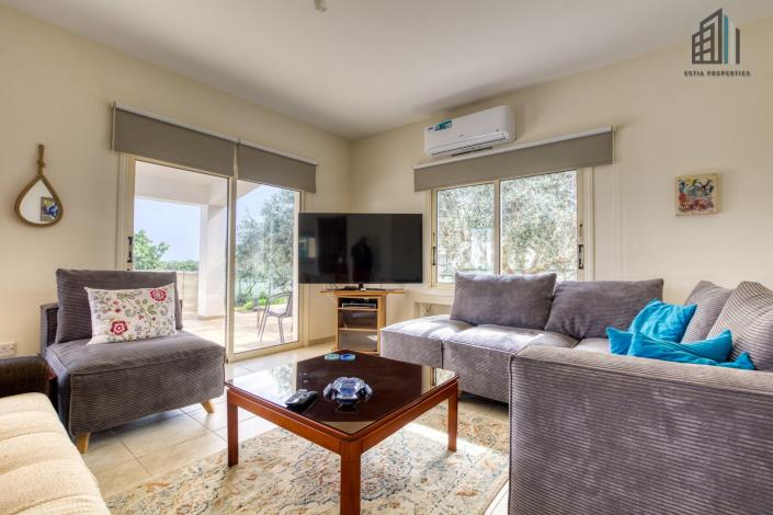 Image No.2-Villa de 4 chambres à vendre à Protaras