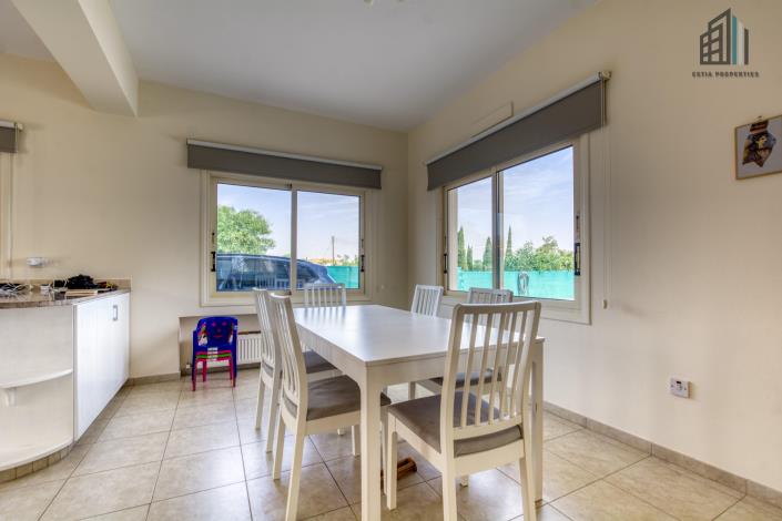 Image No.4-Villa de 4 chambres à vendre à Protaras