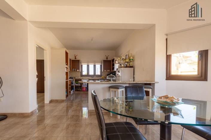 Image No.5-4 Bed Villa for sale