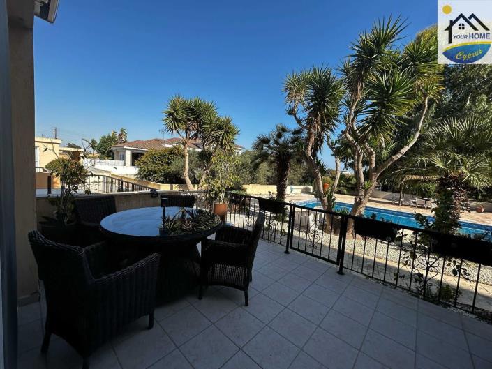 Image No.20-3 Bed Maisonette for sale