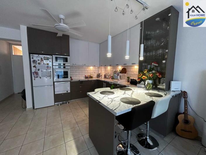 Image No.7-3 Bed Maisonette for sale