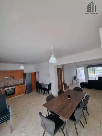 Image No.5-3 Bed Maisonette for sale