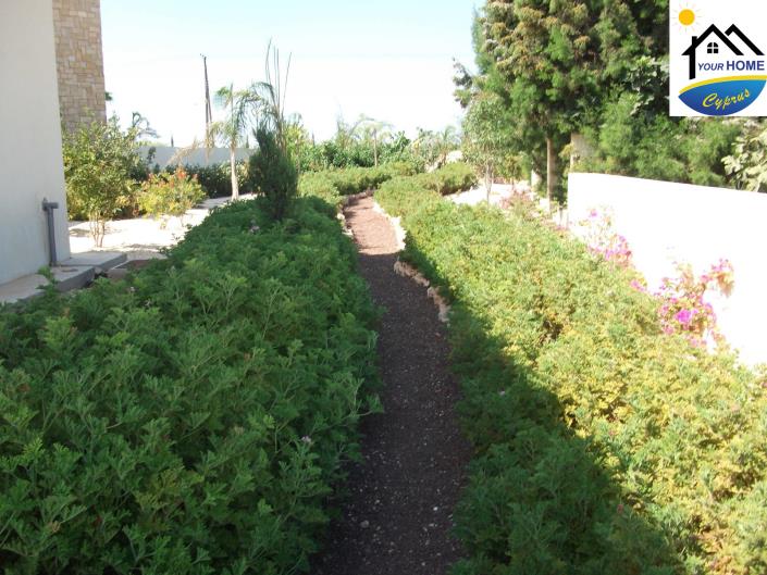 Image No.11-7 Bed Villa for sale