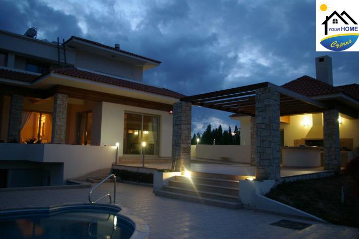 Image No.42-7 Bed Villa for sale