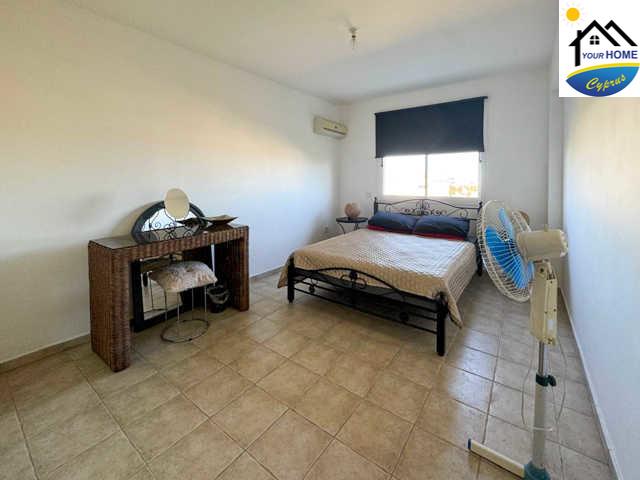 Image No.5-Appartement de 4 chambres à vendre à Deryneia