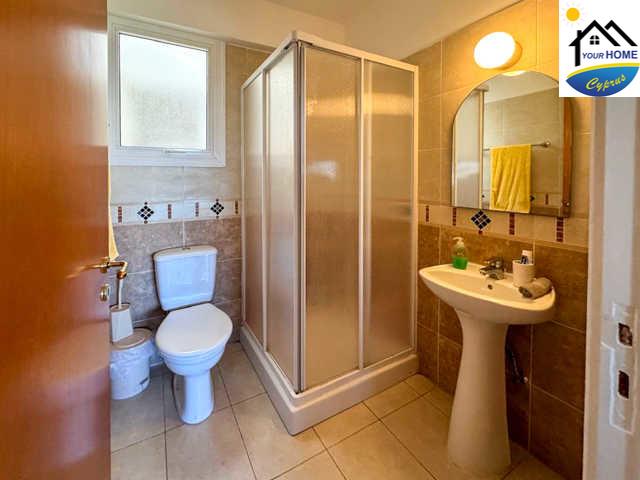 Image No.7-Appartement de 4 chambres à vendre à Deryneia