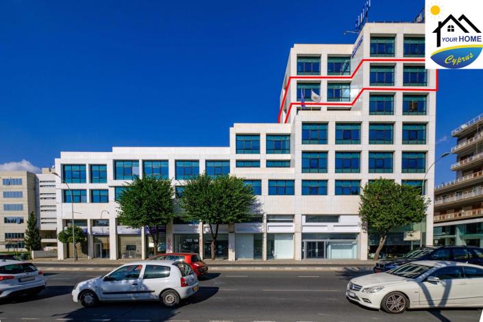 Image No.8-Commercial à vendre à Larnaca