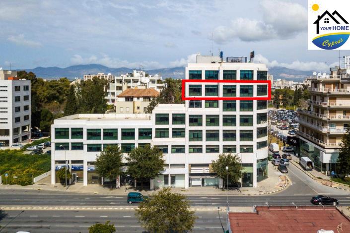 Image No.10-Commercial à vendre à Larnaca