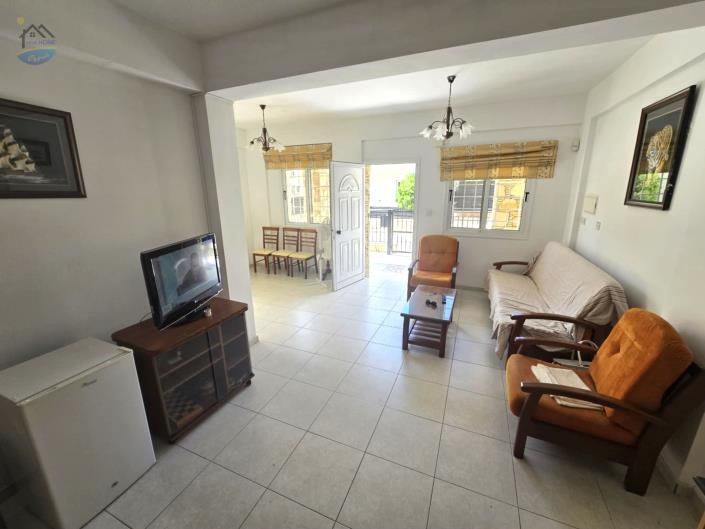 Image No.9-2 Bed House for sale