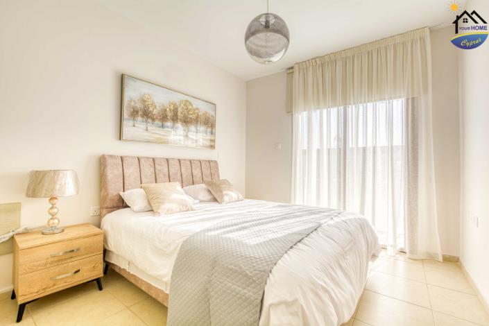 Image No.2-2 Bed Townhouse for sale