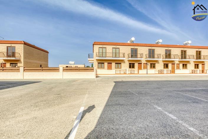 Image No.11-2 Bed Townhouse for sale