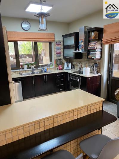 Image No.9-Maison / Villa de 4 chambres à vendre à Xylotympou