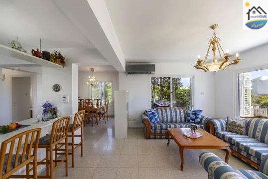 Image No.6-Villa / Détaché de 4 chambres à vendre à Protaras