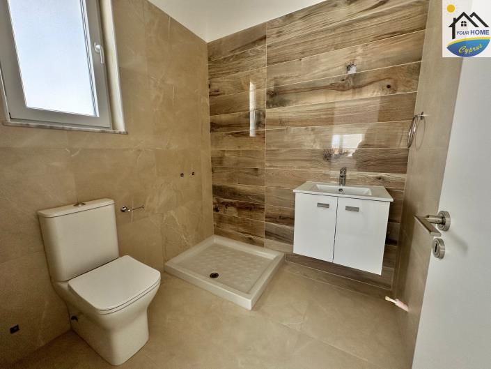 Image No.12-3 Bed Villa for sale