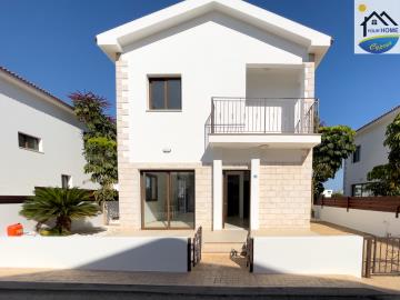 Villa de 3 chambres à vendre à Famagusta