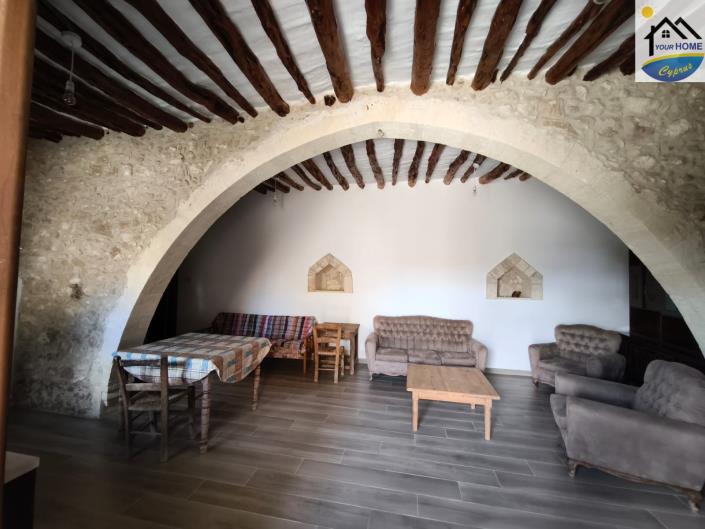 Image No.4-2 Bed Semi-Detached for sale