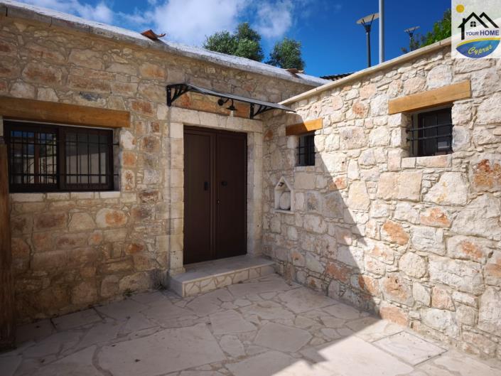 Image No.2-2 Bed Semi-Detached for sale