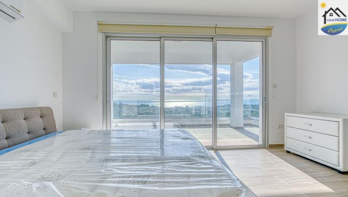 Image No.10-3 Bed Villa / Detached for sale