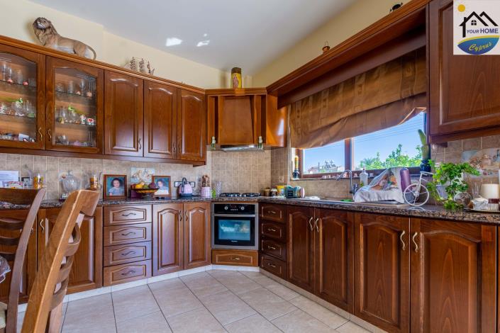 Image No.11-3 Bed Villa for sale