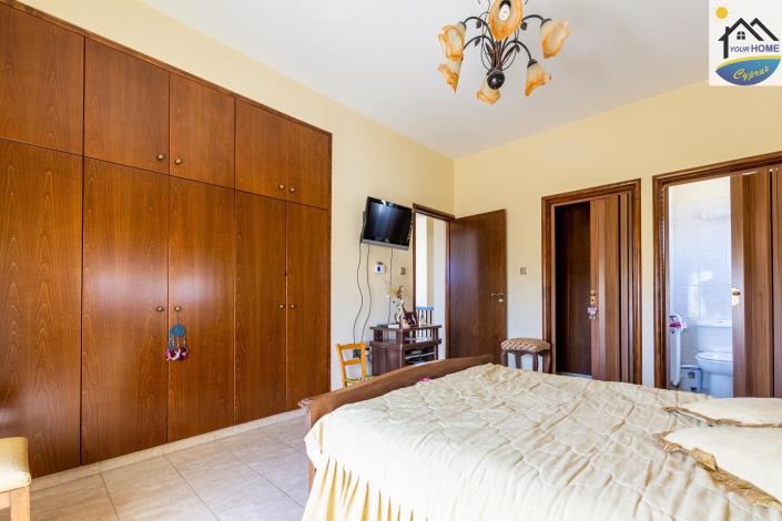 Image No.17-3 Bed Villa for sale