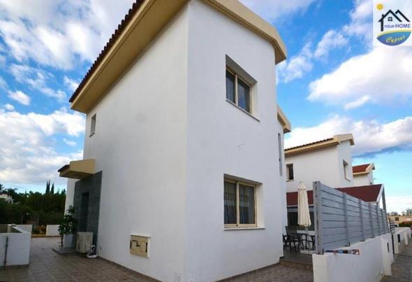 Image No.21-Villa de 4 chambres à vendre à Paralimni