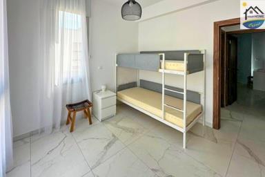 Image No.17-4 Bed Villa / Detached for sale