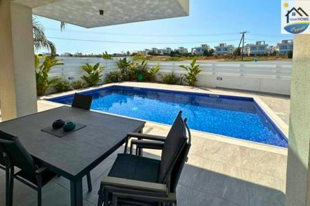 Image No.3-4 Bed Villa / Detached for sale