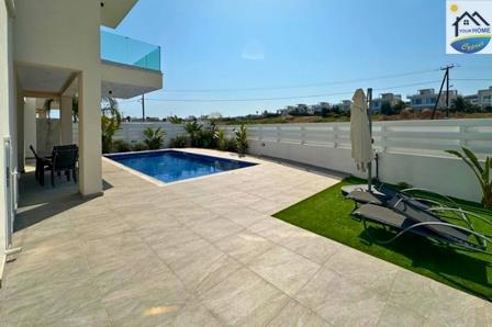 Image No.4-4 Bed Villa / Detached for sale