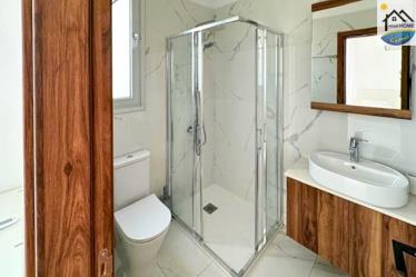 Image No.21-4 Bed Villa / Detached for sale