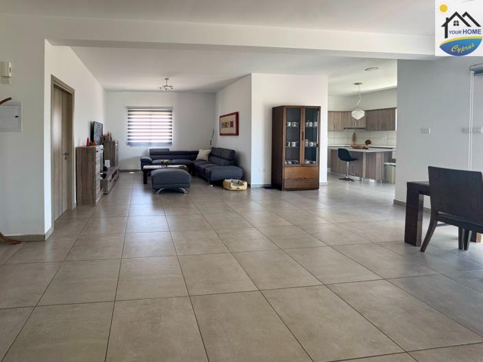 Image No.6-5 Bed Villa / Detached for sale