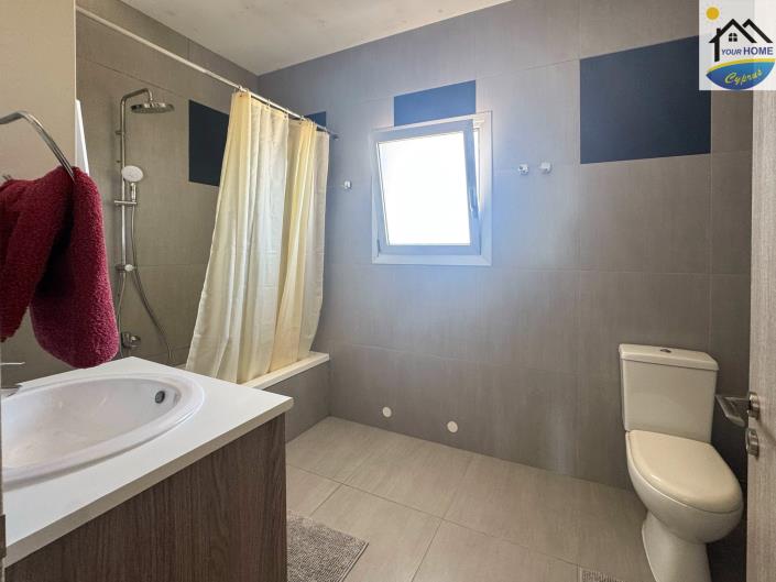 Image No.17-5 Bed Villa / Detached for sale