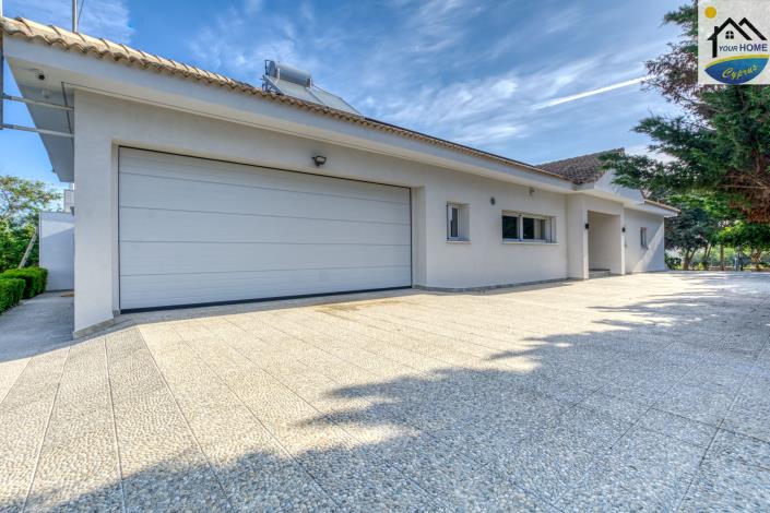 Image No.14-4 Bed Villa / Detached for sale