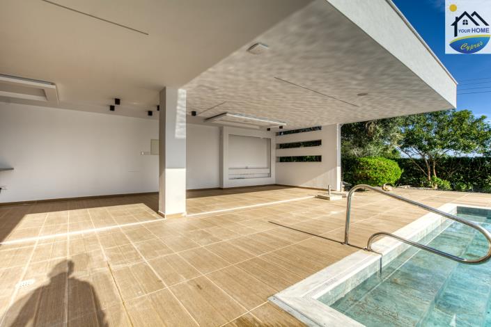 Image No.18-4 Bed Villa / Detached for sale