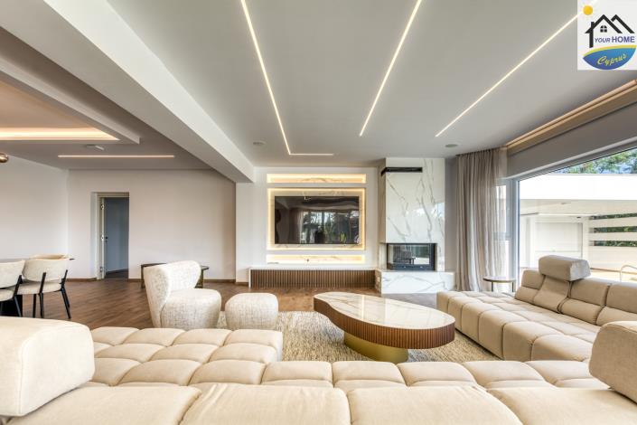 Image No.22-4 Bed Villa / Detached for sale