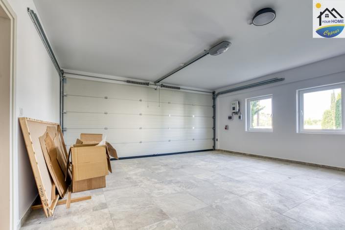 Image No.28-4 Bed Villa / Detached for sale