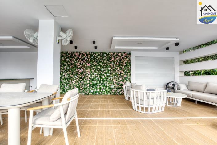 Image No.53-4 Bed Villa / Detached for sale