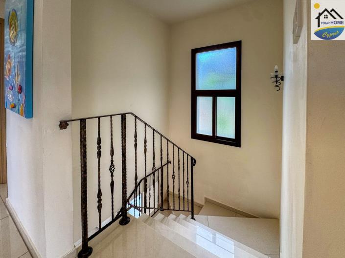 Image No.17-4 Bed Villa / Detached for sale