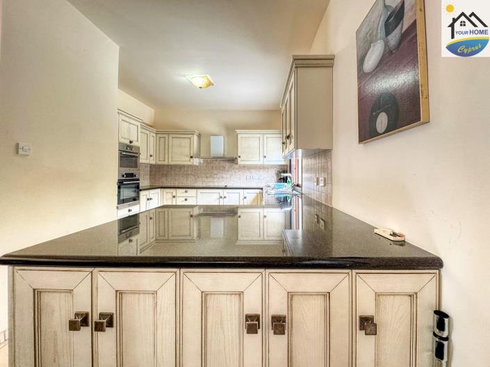 Image No.11-4 Bed Villa / Detached for sale