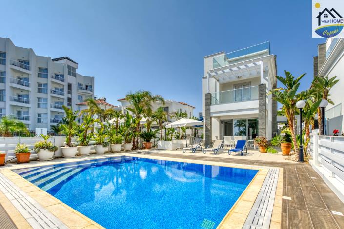 Image No.2-4 Bed Villa / Detached for sale