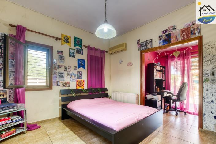 Image No.13-3 Bed Villa / Detached for sale