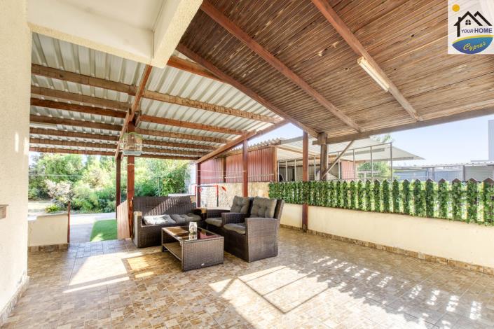 Image No.2-3 Bed Villa / Detached for sale