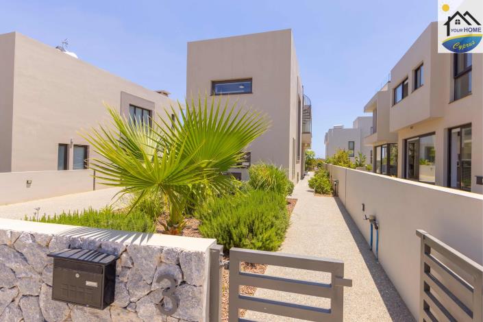 Image No.12-3 Bed Villa / Detached for sale