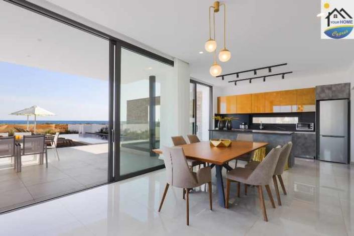 Image No.8-5 Bed Villa / Detached for sale