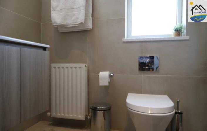 Image No.16-4 Bed Villa / Detached for sale