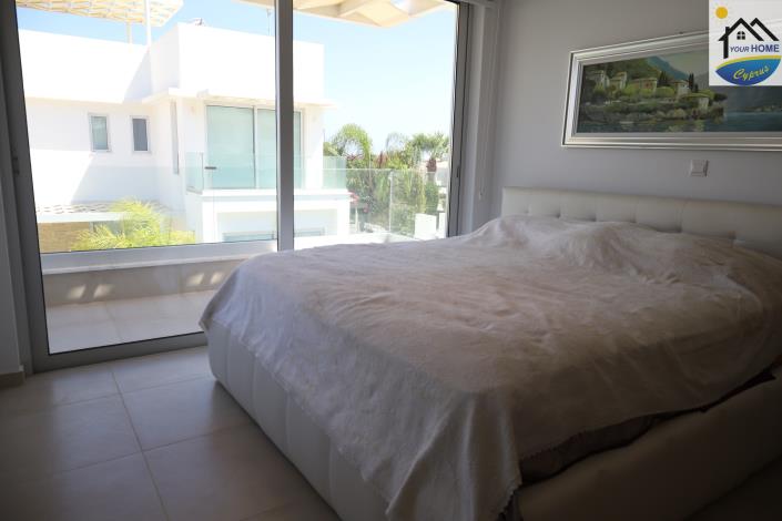 Image No.17-4 Bed Villa / Detached for sale