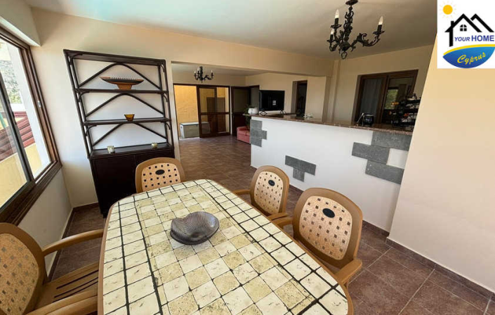 Image No.12-Maison / Villa de 4 chambres à vendre à Tala