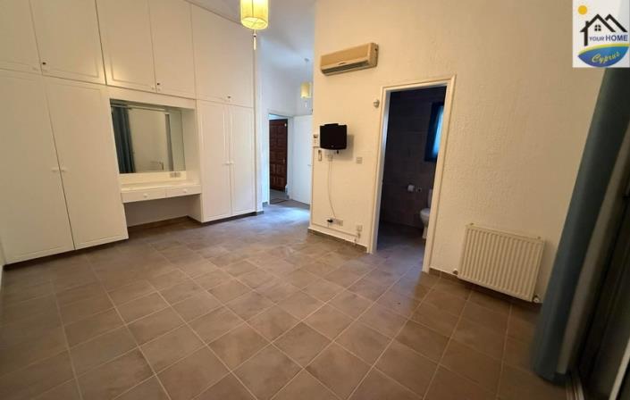 Image No.25-Villa / Détaché de 4 chambres à vendre à Kamares Village