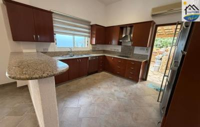 553c0963a3a86bc0c3ebd0dd3107be94